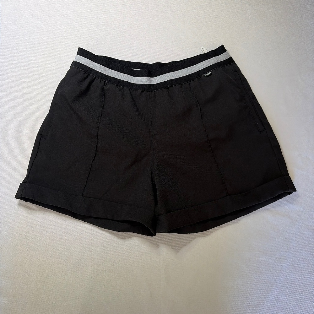 Puma, Sport Women’s Black Short with Cuff size XS